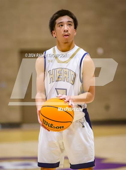 Thumbnail 3 in Venture Academy vs. Elk Grove (Joe Bowers Memorial Tournament Final) photogallery.