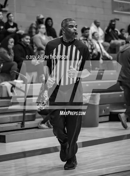 Thumbnail 1 in Venture Academy vs. Elk Grove (Joe Bowers Memorial Tournament Final) photogallery.