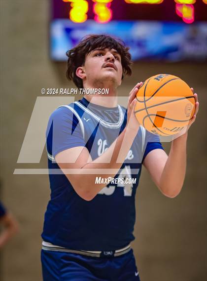 Thumbnail 2 in Venture Academy vs. Elk Grove (Joe Bowers Memorial Tournament Final) photogallery.
