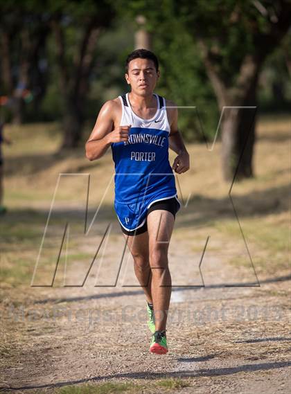 Thumbnail 2 in Brownsville Invitational photogallery.