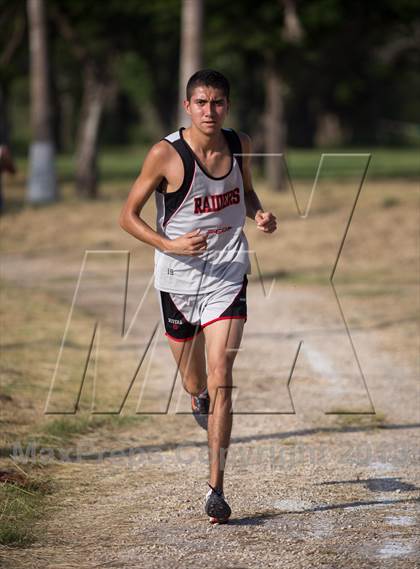 Thumbnail 2 in Brownsville Invitational photogallery.