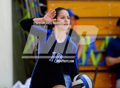 Thumbnail 2 in Bonita Vista @ Eastlake photogallery.