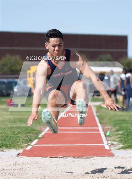 Thumbnail 2 in Cy Ranch Invitational Boys Track and Field photogallery.
