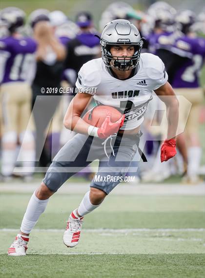 Thumbnail 1 in Union @. Lake Stevens (WIAA 4A First Round) photogallery.
