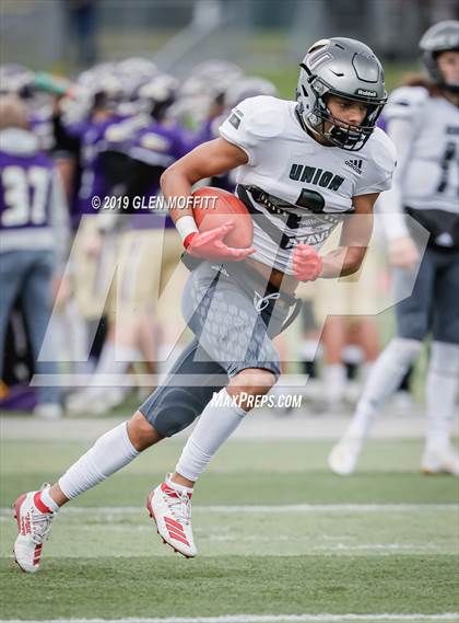 Thumbnail 2 in Union @. Lake Stevens (WIAA 4A First Round) photogallery.