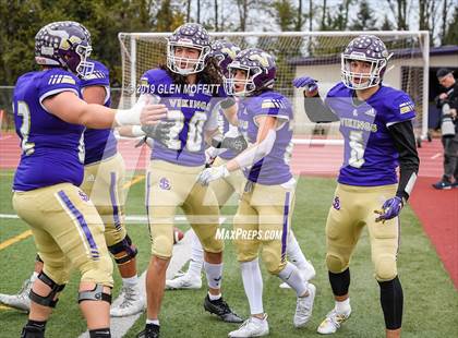 Thumbnail 2 in Union @. Lake Stevens (WIAA 4A First Round) photogallery.