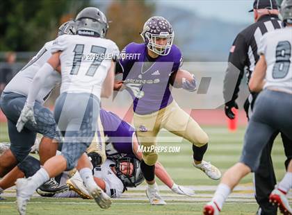 Thumbnail 2 in Union @. Lake Stevens (WIAA 4A First Round) photogallery.