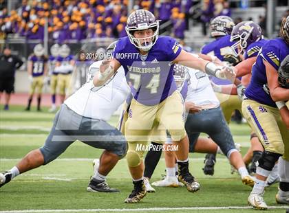 Thumbnail 3 in Union @. Lake Stevens (WIAA 4A First Round) photogallery.