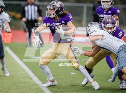 Thumbnail 1 in Union @. Lake Stevens (WIAA 4A First Round) photogallery.