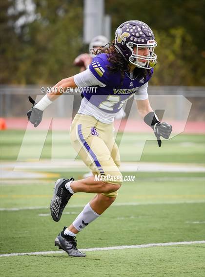 Thumbnail 2 in Union @. Lake Stevens (WIAA 4A First Round) photogallery.