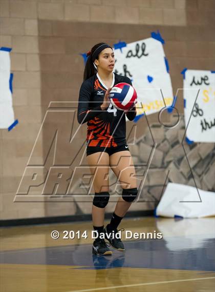Thumbnail 3 in Woodlake @ Bakersfield Christian (CIF CS D3 Semifinals) photogallery.