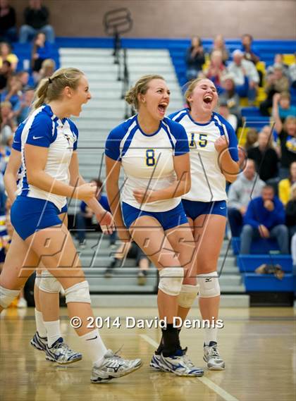 Thumbnail 2 in Woodlake @ Bakersfield Christian (CIF CS D3 Semifinals) photogallery.