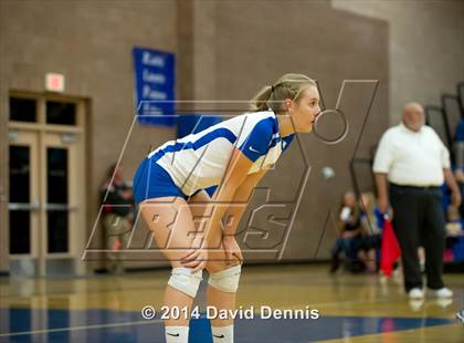 Thumbnail 1 in Woodlake @ Bakersfield Christian (CIF CS D3 Semifinals) photogallery.