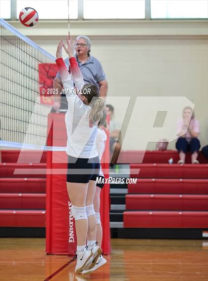 Thumbnail 2 in Eastland vs Rising Star (Eastland Volleyball Showdown 2025) photogallery.
