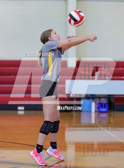 Thumbnail 3 in Eastland vs Rising Star (Eastland Volleyball Showdown 2025) photogallery.