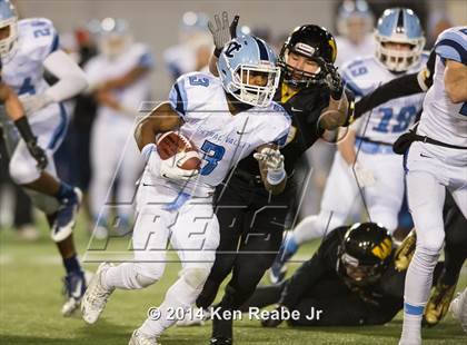 Thumbnail 3 in Central Valley vs. Archbishop Wood (PIAA Class AAA Final) photogallery.