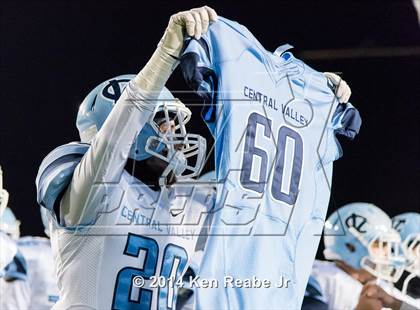 Thumbnail 2 in Central Valley vs. Archbishop Wood (PIAA Class AAA Final) photogallery.