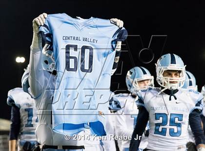 Thumbnail 1 in Central Valley vs. Archbishop Wood (PIAA Class AAA Final) photogallery.