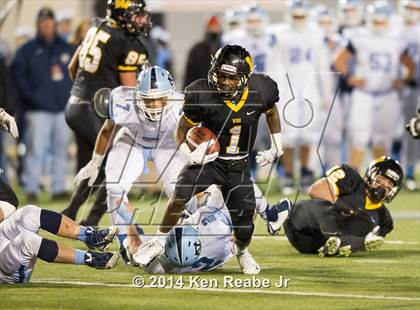 Thumbnail 1 in Central Valley vs. Archbishop Wood (PIAA Class AAA Final) photogallery.