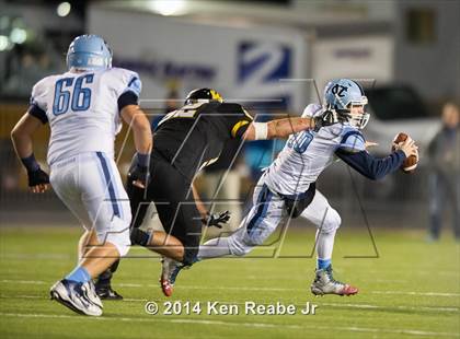 Thumbnail 2 in Central Valley vs. Archbishop Wood (PIAA Class AAA Final) photogallery.