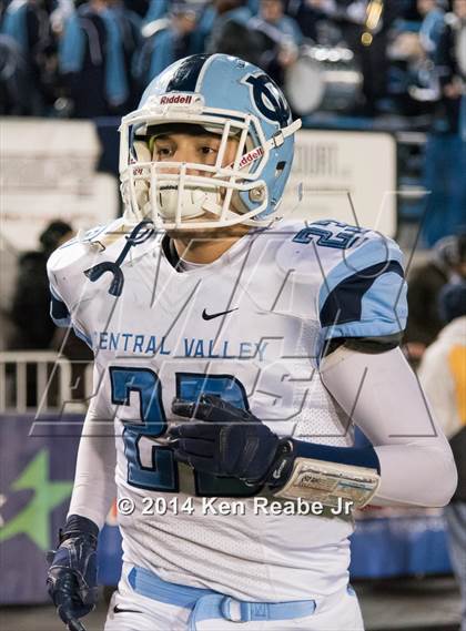 Thumbnail 1 in Central Valley vs. Archbishop Wood (PIAA Class AAA Final) photogallery.