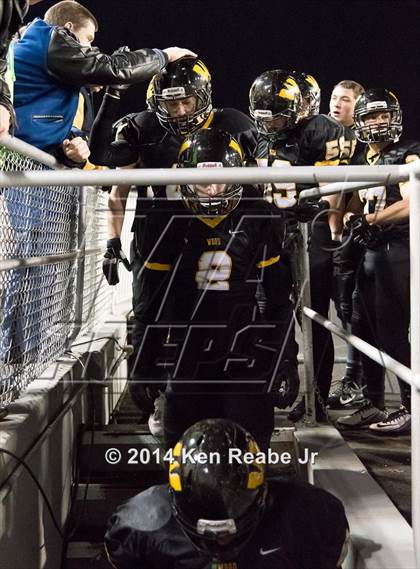 Thumbnail 1 in Central Valley vs. Archbishop Wood (PIAA Class AAA Final) photogallery.