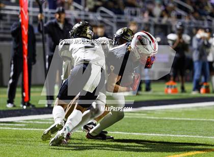 Thumbnail 3 in Muenster vs. Wheeler (UIL Football 2A Region 2 Area) photogallery.