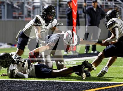 Thumbnail 2 in Muenster vs. Wheeler (UIL Football 2A Region 2 Area) photogallery.
