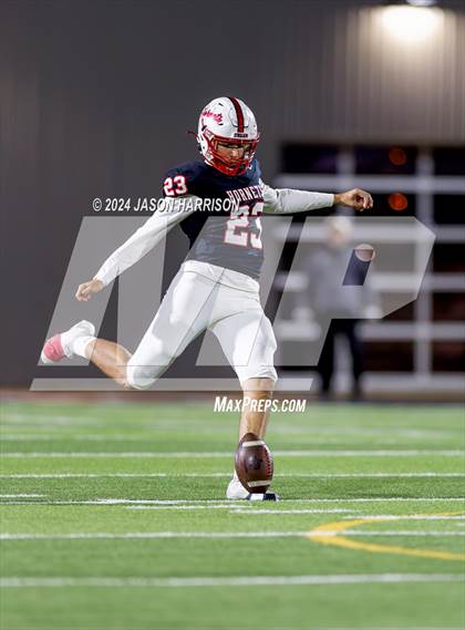 Thumbnail 2 in Muenster vs. Wheeler (UIL Football 2A Region 2 Area) photogallery.