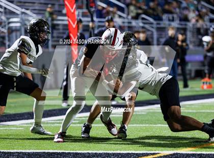 Thumbnail 1 in Muenster vs. Wheeler (UIL Football 2A Region 2 Area) photogallery.