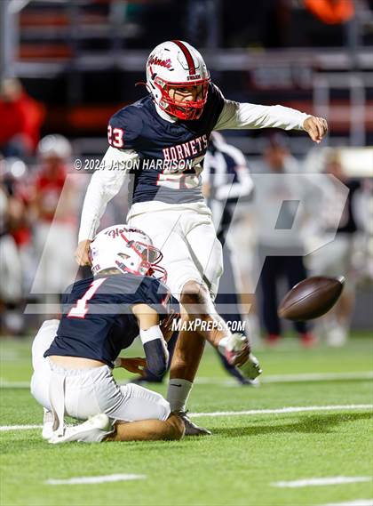 Thumbnail 1 in Muenster vs. Wheeler (UIL Football 2A Region 2 Area) photogallery.
