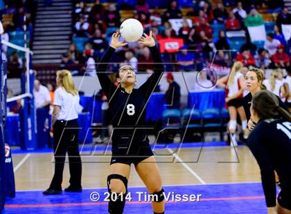 Thumbnail 2 in Valley vs. Coal Ridge (CHSAA 3A Playoff) photogallery.