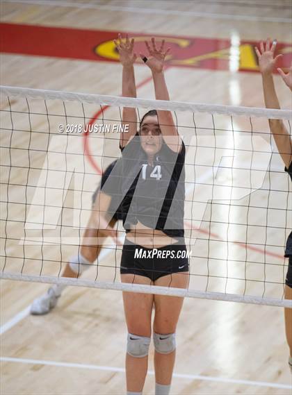 Thumbnail 2 in Santa Fe Christian vs. Westview (CIF SDS D1 Final) photogallery.