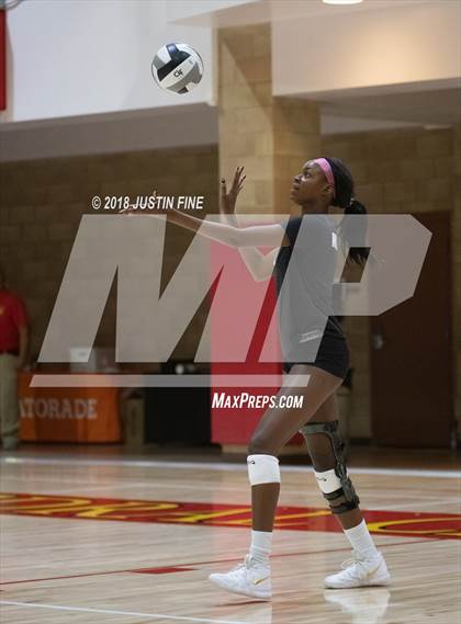 Thumbnail 1 in Santa Fe Christian vs. Westview (CIF SDS D1 Final) photogallery.