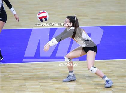 Thumbnail 2 in Sterling vs Eaton (CHSAA 3A Pool Play) photogallery.