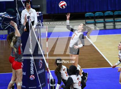 Thumbnail 2 in Sterling vs Eaton (CHSAA 3A Pool Play) photogallery.