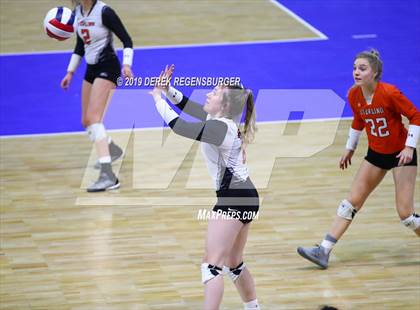 Thumbnail 2 in Sterling vs Eaton (CHSAA 3A Pool Play) photogallery.