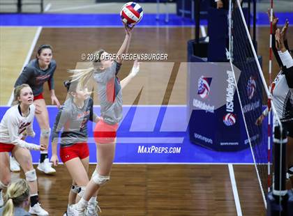 Thumbnail 1 in Sterling vs Eaton (CHSAA 3A Pool Play) photogallery.
