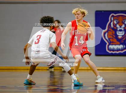 Thumbnail 1 in Maplesville vs Verbena (Chilton County Tournament Round 1) photogallery.