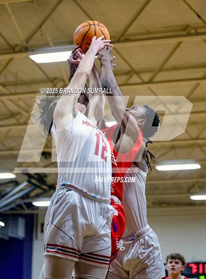 Thumbnail 2 in Maplesville vs Verbena (Chilton County Tournament Round 1) photogallery.