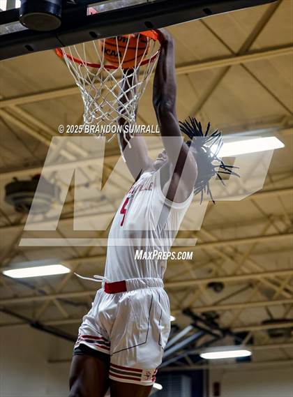 Thumbnail 2 in Maplesville vs Verbena (Chilton County Tournament Round 1) photogallery.