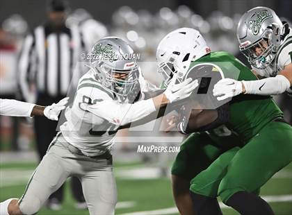 Thumbnail 3 in De La Salle vs. Lincoln (CIF State D1-AA Final) photogallery.