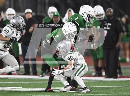 Thumbnail 3 in De La Salle vs. Lincoln (CIF State D1-AA Final) photogallery.