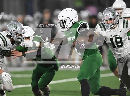 Thumbnail 3 in De La Salle vs. Lincoln (CIF State D1-AA Final) photogallery.