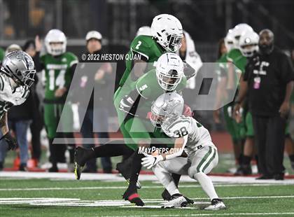 Thumbnail 2 in De La Salle vs. Lincoln (CIF State D1-AA Final) photogallery.