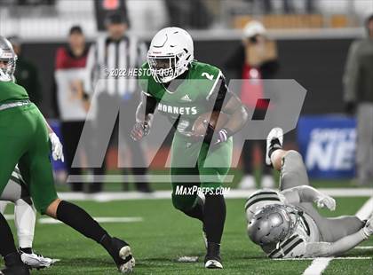 Thumbnail 1 in De La Salle vs. Lincoln (CIF State D1-AA Final) photogallery.