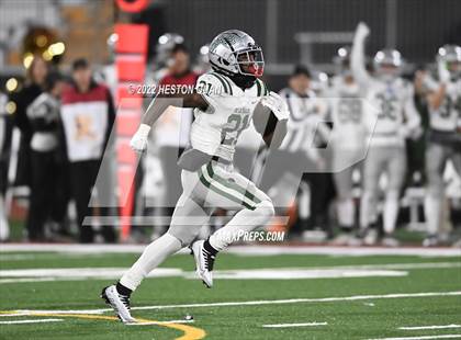 Thumbnail 3 in De La Salle vs. Lincoln (CIF State D1-AA Final) photogallery.