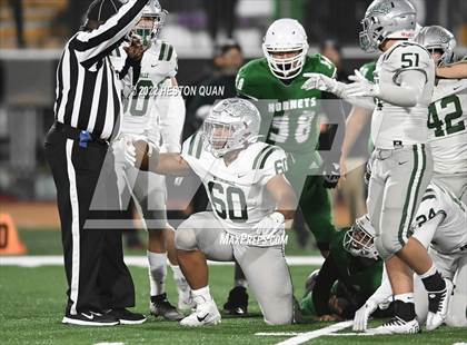 Thumbnail 1 in De La Salle vs. Lincoln (CIF State D1-AA Final) photogallery.