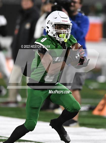 Thumbnail 1 in De La Salle vs. Lincoln (CIF State D1-AA Final) photogallery.