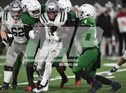 Thumbnail 2 in De La Salle vs. Lincoln (CIF State D1-AA Final) photogallery.
